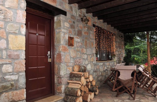 Kalambaka Apartamento | Guest Stone House in Aidona #1
