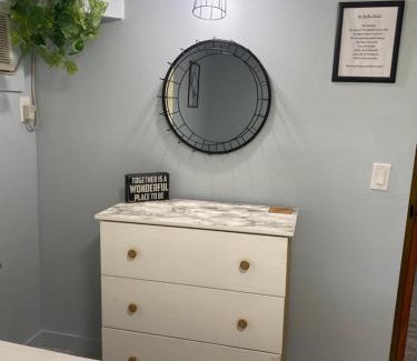 Interchange Square Apartamento | Guest Suite at Turkey Creek - 1 bedroom suite
