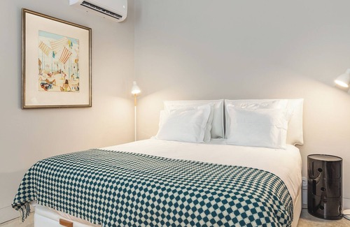 Lordelo do Ouro e Massarelos Casa | Guest Suite in Porto. The best of a hotel in a private home!