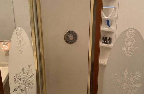 Park Forest Village Apartamento | Guest suite next to Tudek park