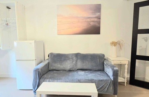 Steveston Casa | Guest Suite Studio One bedroom Large bathroom living room fenced yard Privacy