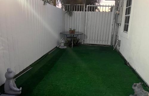 Flagami Casa | Guest Suite w free parking at 7 min to Miami international airport