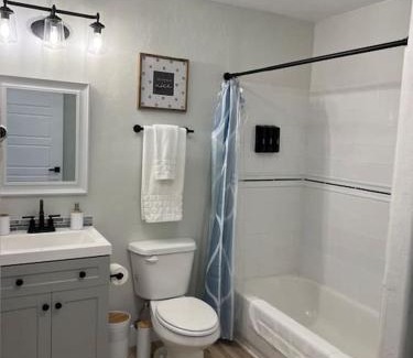 Idaho Falls Apartamento | Guest Suites 1996 #4- Relaxing 1 bedroom 1 bath Suite