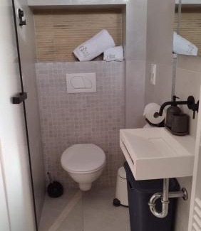 Dudelange Apartamento | Guesthaus 1
