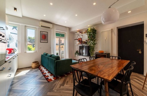 Ostiense Apartamento | GuestHost - Colorful Apt in Vintage-Modern Style