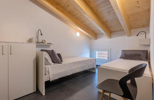 Ferrara Apartamento | GuestHost - Le Agavi - Apt X9 with Garage & Terrace