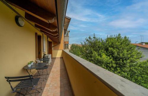 Palmanova Apartamento | GuestHost - Lovely Apartment X6 with Balcony