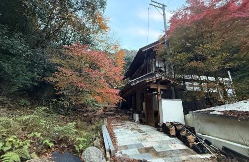 Aki Ward Casa | guesthouse 古民家の宿屋千鶴1階1号室部屋貸し