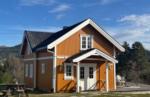 Ringsaker Casa | Guesthouse 20 min from Sjusjoen, 30 min from Lillehammer and Hamar, 2h from Oslo
