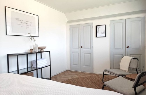Nessersluis Casa | Guesthouse at the Amstel river. 2 Private rooms + bathrooms. Close to Amsterdam.