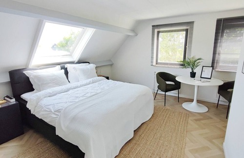 Nessersluis Apartamento | Vrbo Property
