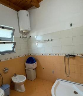Velipoje Casa | Guesthouse Bregdeti
