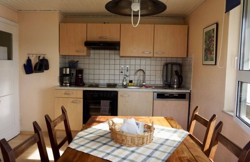 Hachenburg Apartamento | Guesthouse Christine - 6-bed vacation home
