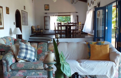 Veloso Casa | GuestHouse Elephant Ilhabela