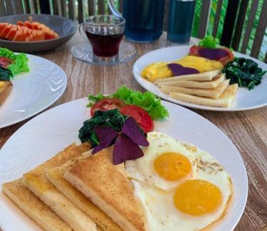 Batuan Cama Y Desayuno | Guesthouse Gelombang