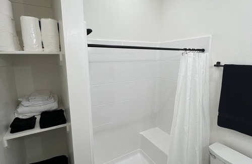 Tehachapi Casa | Guesthouse in Tehachapi B