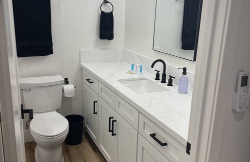 Tehachapi Casa | Guesthouse in Tehachapi B