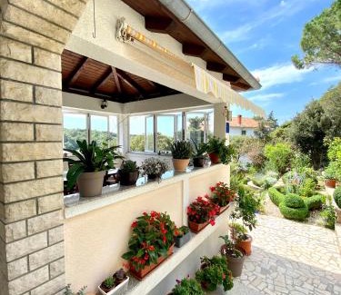 Suha Punta Apartamento | Guesthouse Kurelic Rab
