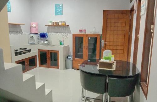 Cilimus Casa | Guesthouse - Lubna Homestay
