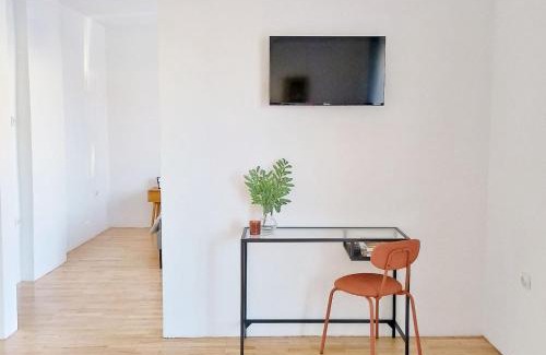 Vojvodina Apartamento | GuestHouse Maison Comfort
