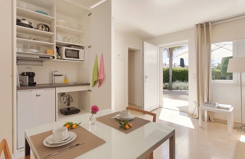 Son Roca Apartamento | GUESTHOUSE PALMA - ADULTS ONLY