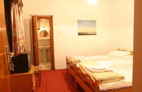 Tirana Casa | Guesthouse Pension Andrea
