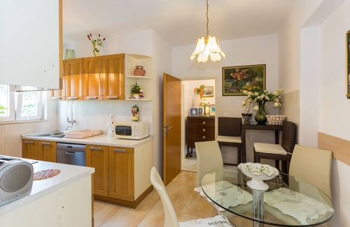 Montovjerna Casa | Guesthouse S&L