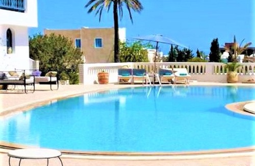 Djerba Midun Villa | villas, familiares y habitaciones dobles duplex
