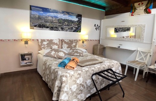 Scafati Cama Y Desayuno | Casa de huéspedes con piscina, wifi, aparcamiento. No muy lejos de Sorrento, Nápoles y Amalfi
