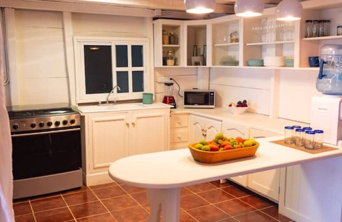 El Cuyo Casa | Guesthouse & Yoga Studio beachfront home: El Cuyo