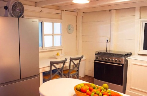 El Cuyo Casa | Guesthouse & Yoga Studio beachfront home: El Cuyo