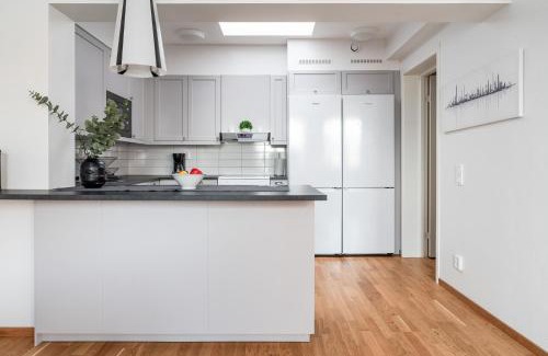 Pitea Apartamento | Guestly Homes - 3BR City Charm