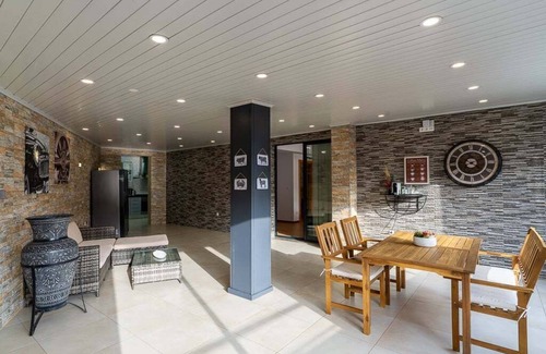 Machico Casa | GuestReady - Una hermosa casa en Machico