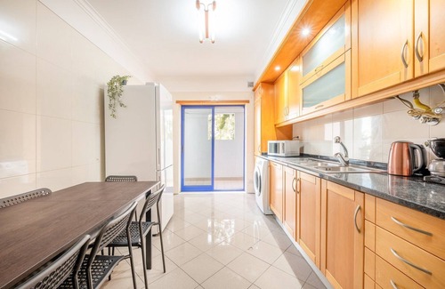 Amadora Apartamento | GuestReady - Un toque clásico de tranquilidad