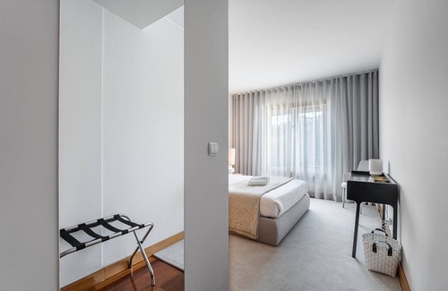 Sao Pedro da Afurada Apartamento | GuestReady - A prime stay with river views