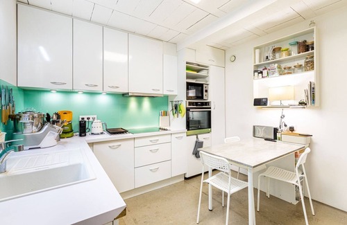 Les Viselets Apartamento | GuestReady - Encantadora casa con jardín privado