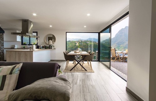 Porto da Cruz Apartamento | GuestReady - Escapada llena de gracia en Madeira