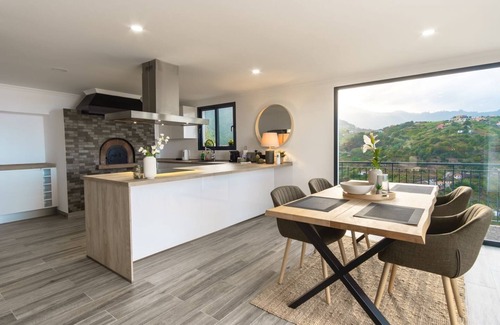 Porto da Cruz Apartamento | GuestReady - Escapada llena de gracia en Madeira