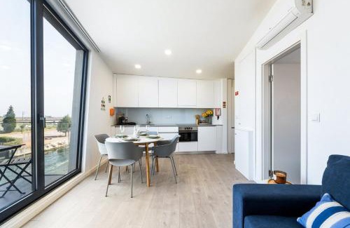 Aveiro Apartamento | GuestReady - Modern Aveiro nook