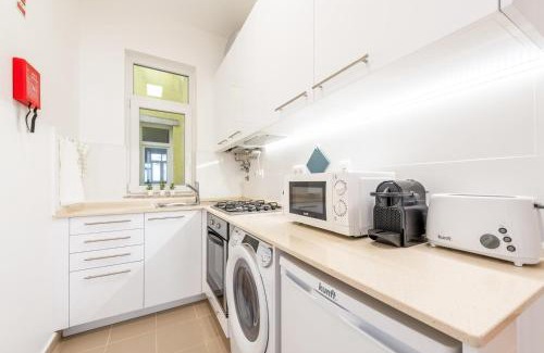 Sao Jorge de Arroios Apartamento | GuestReady - Saldanha Building Fado
