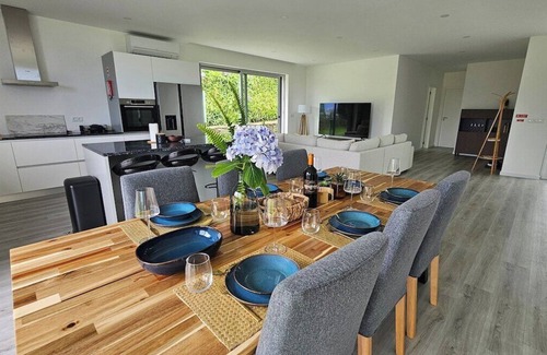 Ponta Delgada Casa | GuestReady - Seaview Villa with Private Pool