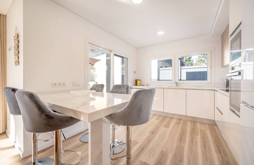 Charneca de Caparica e Sobreda Apartamento | GuestReady - Escondite en Almada