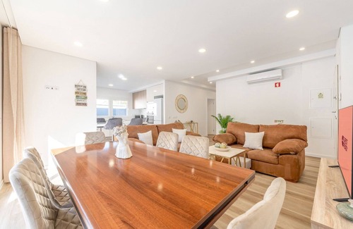 Charneca de Caparica e Sobreda Apartamento | GuestReady - Escondite en Almada