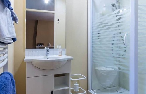 Cenans Cama Y Desayuno | Guestroom Cenans, studio flat, 2 persons