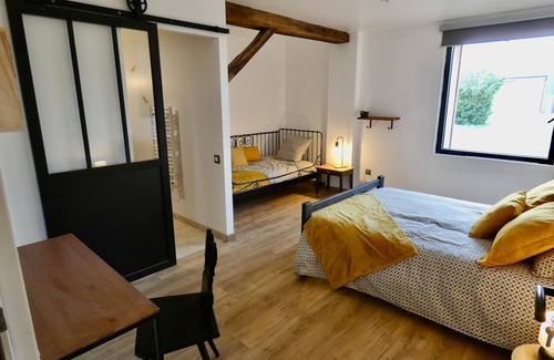 Lion-en-Sullias Cama Y Desayuno | Guestroom Lion-en-Sullias, studio flat, 5 persons