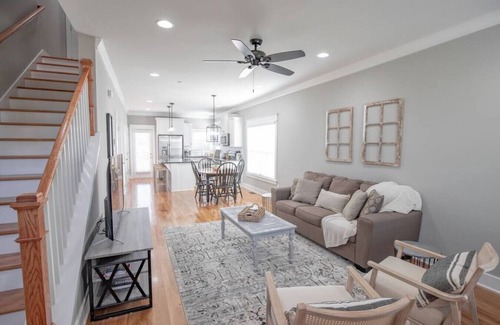 Spring Hill Casa | Guests Rave: Clean Duplex on Quiet Cul-de-Sac