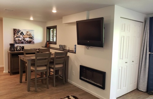 Missoula Apartamento | Guests Say: "METICULOUSLY CLEAN" and "ABSOLUTELY BEAUTIFUL!"