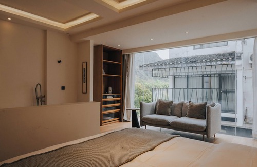 Xiufeng Casa | Guilin Bonjour Boutique Hotel