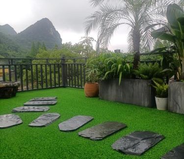 Xiufeng Casa | Guilin MeetSu Scenic Lake Boutique Hotel-Near Reed Flute Cave-Free Pickup For 3-Night