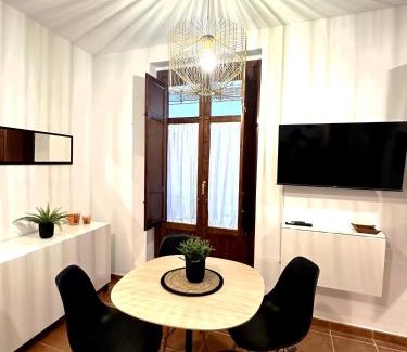 El Pilar Apartamento | Guillem Silence